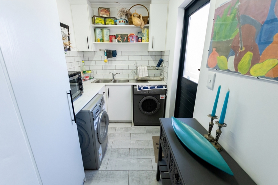 4 Bedroom Property for Sale in Shelley Point Western Cape